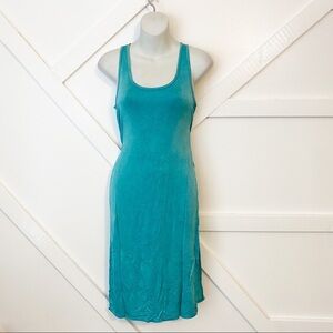 Michelle by Comune Occidental Knee Length Side Slit Satin Dress Jade Sz XS